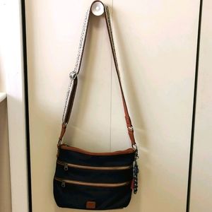 The Sak shoulder bag.